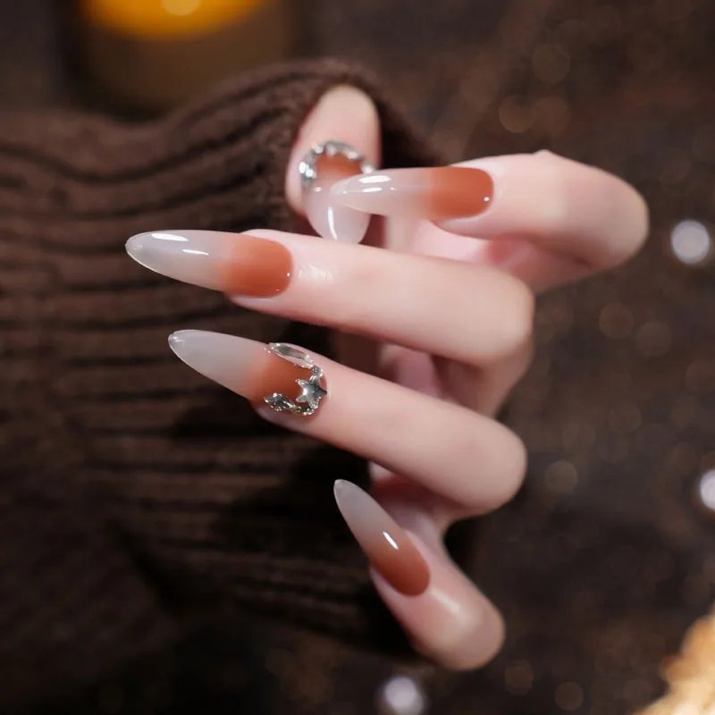 10pcs Autumn Winter Atmosphere Pure Handmade Long Almond Nail Art Gradient Brown Star Rhinestone Long Press on Nails Fake Nails