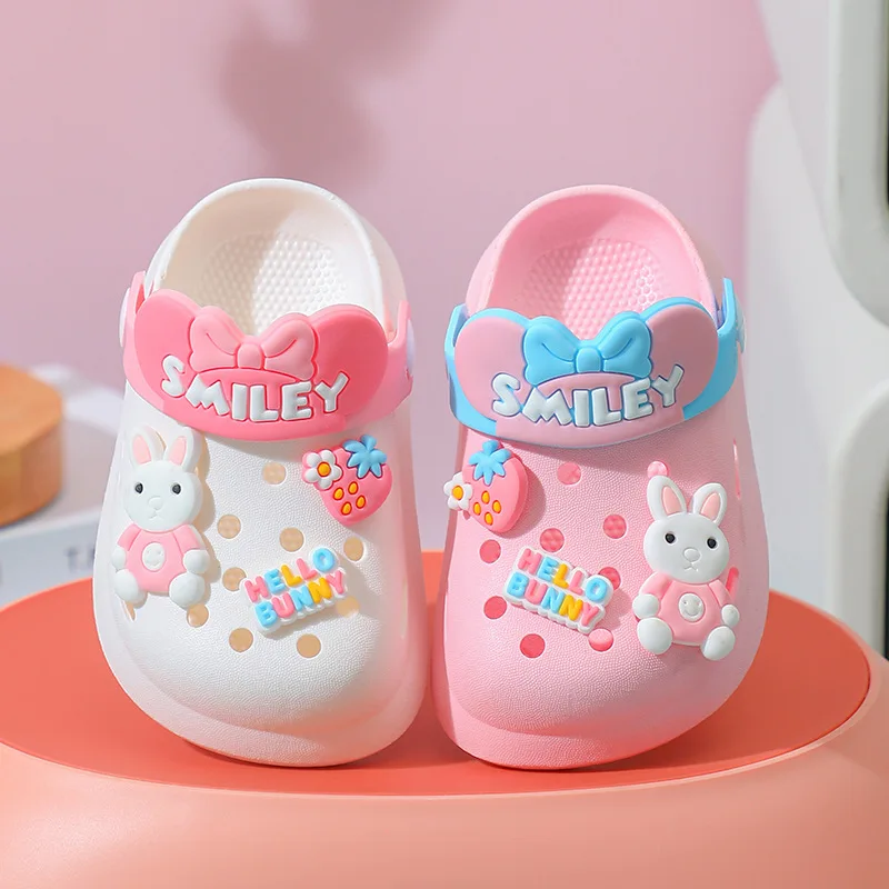 New Summer Cute Baby Soft Sole Slippers for Boys and Girls Lightweight External Wear, Non Slip Beach Sandwich Slippers