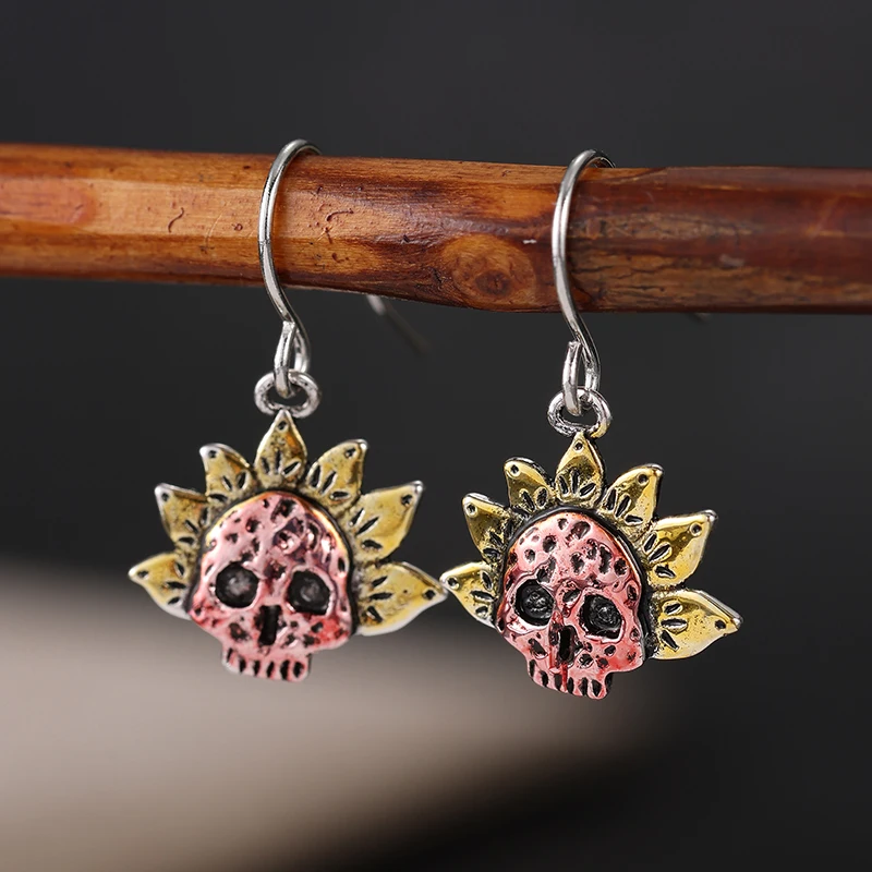 Halloween Vintage Kupfer Material handgeschnitzte Bienenförmige baumelnde Ohrringe für Damen im böhmischen Stil Festival Schmuck Zubehör