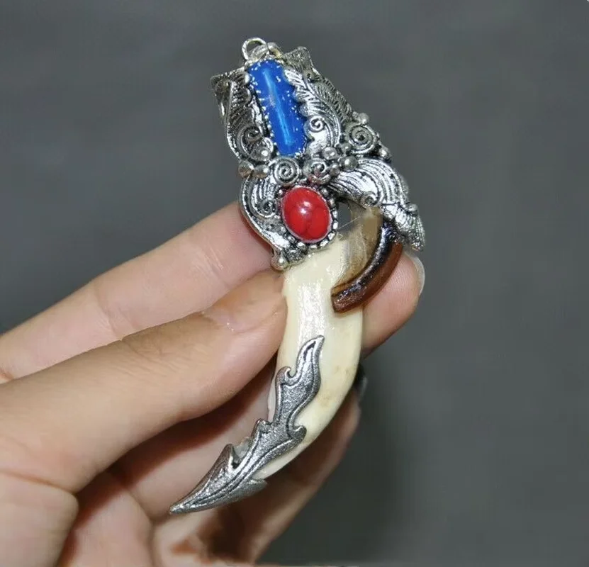 China Cloisonne Tibetan Silver Wild Boar Tusks Teeth Taxidermy Amulet Statues  Collection Ornaments Statues for Decoration