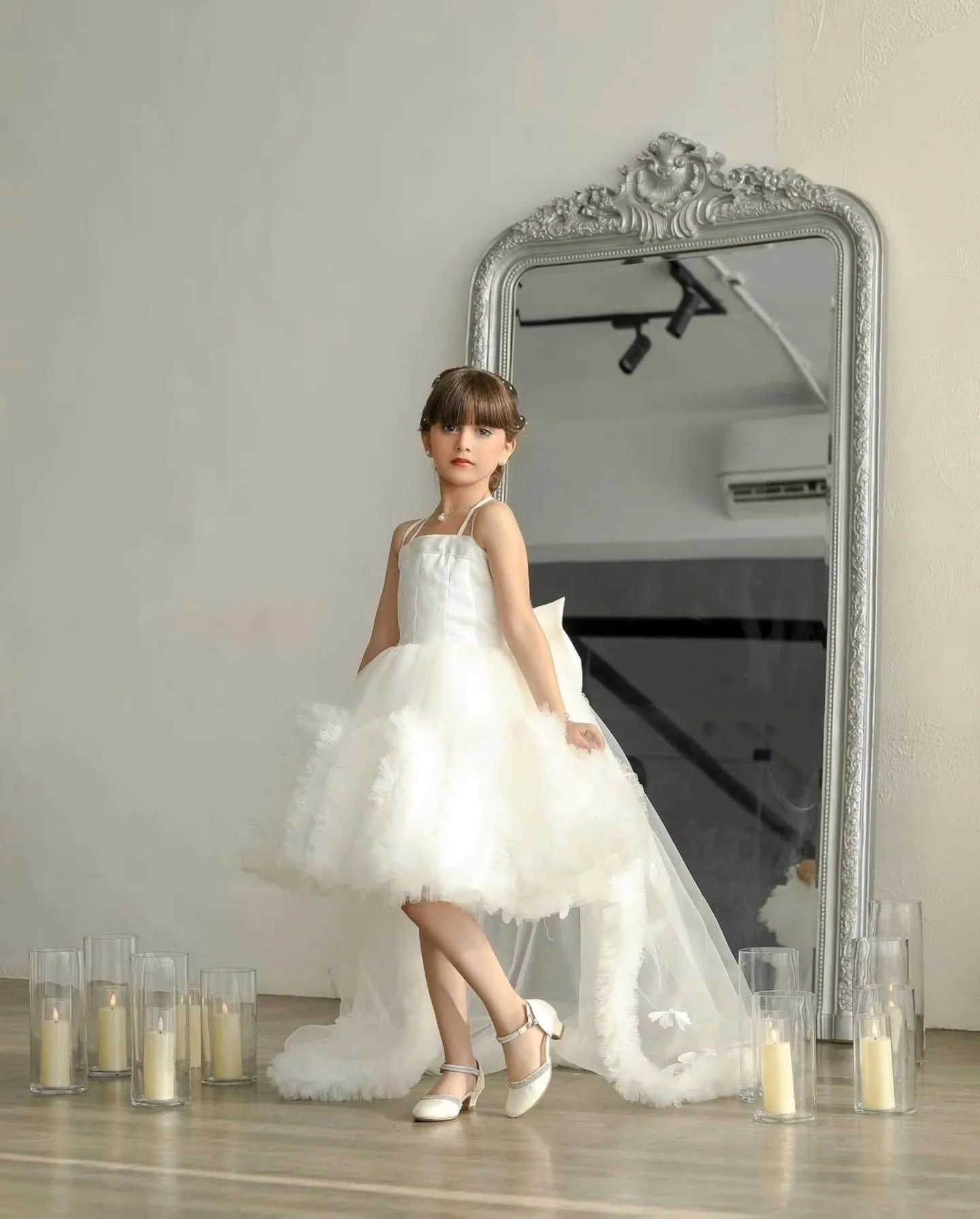 Luxury Custom Made 2026 New Elegant White High Low Tulle Flower Girl Dress With 3D Floral Train Wedding First Communion Baptism
