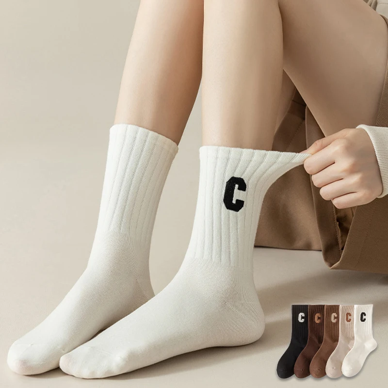 5Pairs Women\'s Letter C Pattern Solid Sport Crew Socks Casual Simple Sports Breathable Mid Tube Sock Comfortable Soft Middle Sox