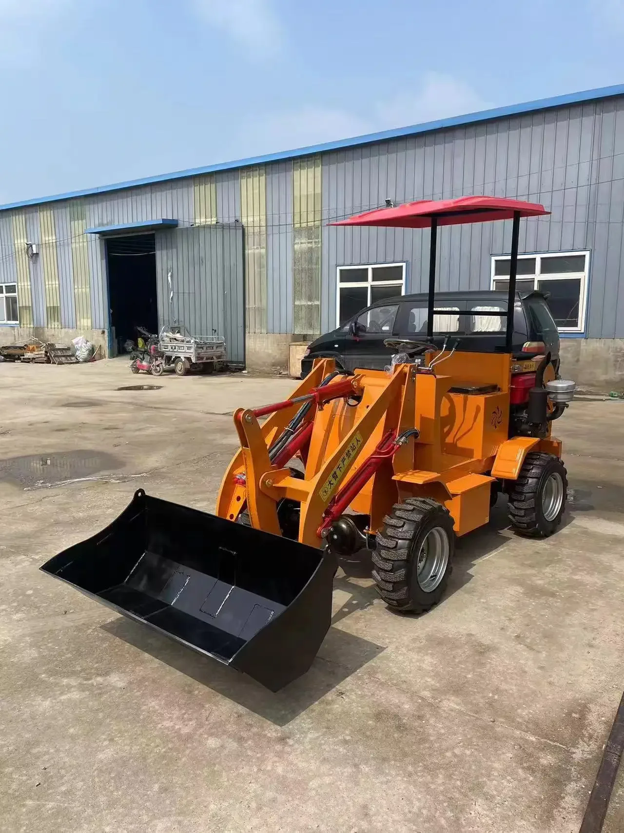 High quality Small electric forklift/Four-wheel drive electric loader  for light shoveling and digging of ore and hard soil