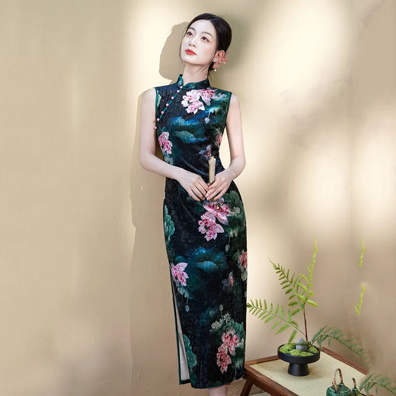 Lotus Print Sleeveless New Chinese Long Cheongsam Improvement for Youth 2025 New Women Retro Slimming Summer Qipao