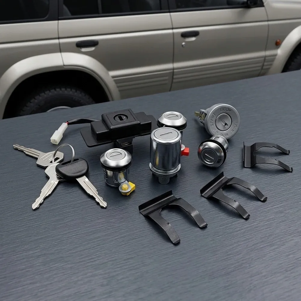 Lock Cylinder And Key Set MR259744 MR259766 For Mitsubishi For Montero For Pajero For V31 For V32 For V33 V36 For V43 V44 V46