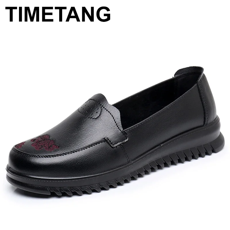 

2025 Women's Genuine Leather Casual Shoes Autumn Loafers Ladies Flats Classic Sewing Round Toe Outside Shoes Woman Flats
