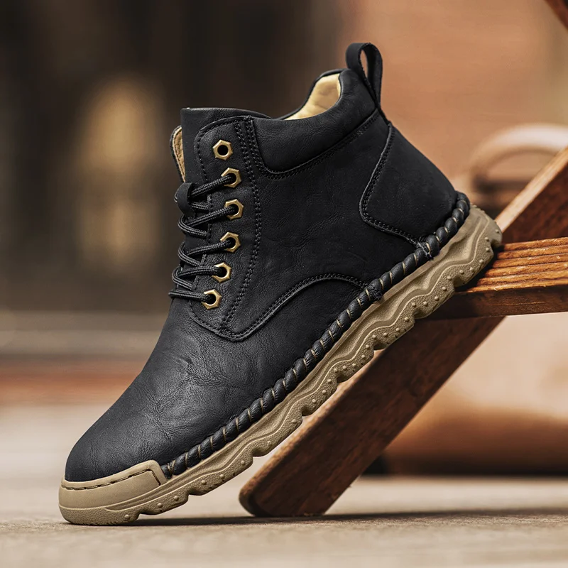 2025 Nuove sneakers bianche autunnali da uomo: scarpe casual traspiranti, stile coppia, trendy e più vendute