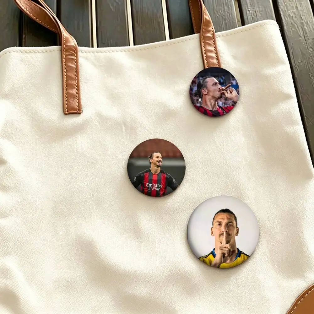 Z-Zlatan Ibrahimovic Legend Football Striker  25mm 32mm 44mm 58mm 75mm Brooches Badges Pins for Accessories Gift