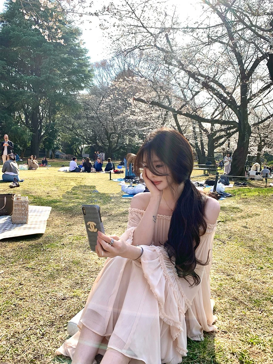 

Элегантный женский топ CloudSweet на одно плечо из шифона с объемной вышивкой, модный, прямого кроя, без рукавов, средней длины, весна-лето