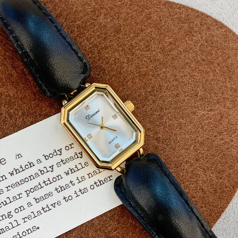 Commuter belt retro design watch women's square bracelet Xiaoxiangfeng niche quartz watch