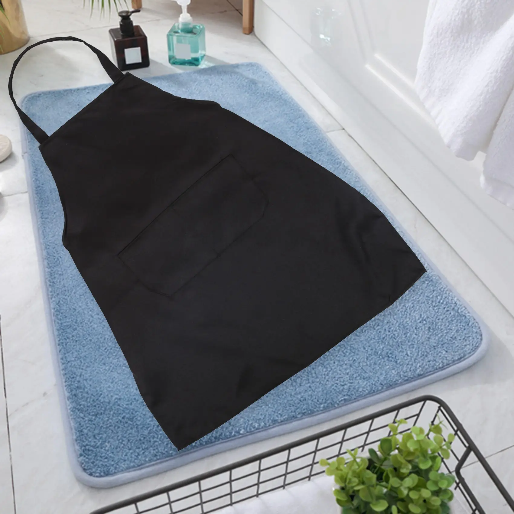 Unisex 2 Pocket Black Kitchen Apron Bib, One Size in Medium