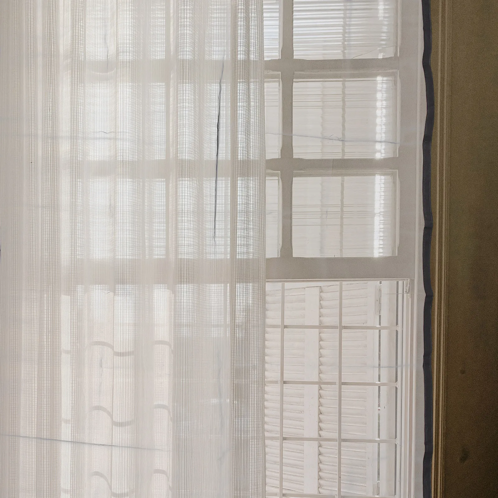 

1Set Window Screen Mesh Replacement Heavy Duty Anti Mosquito Net for Vertical Sliding Windows Washable Dust Resistant Protective