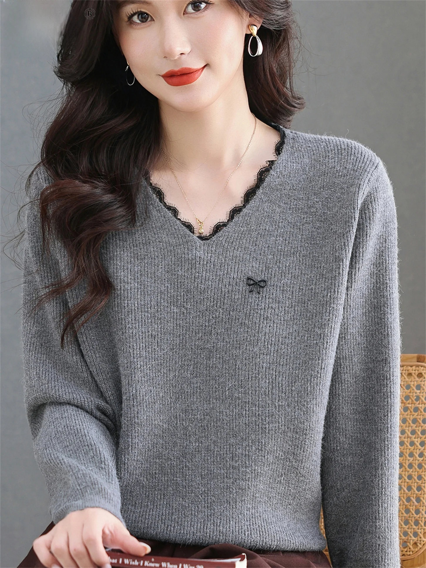 

Faionable V-Ne с кружевной отделкой, шерстяная основа, свободная, теплая, универсальная, осенне-зимняя, новая, для среднего возраста и ly W...