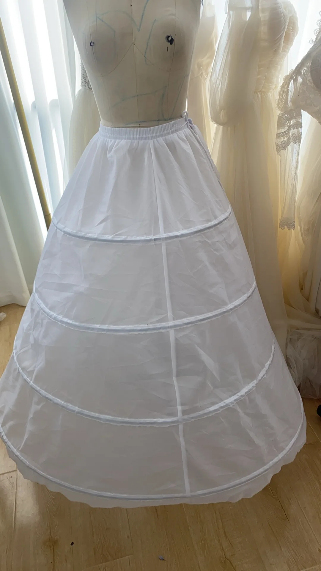 Sottoveste da sposa a 4 cerchi in vita elastica di alta qualità per abiti a-line accessori da sposa per le donne WT9973