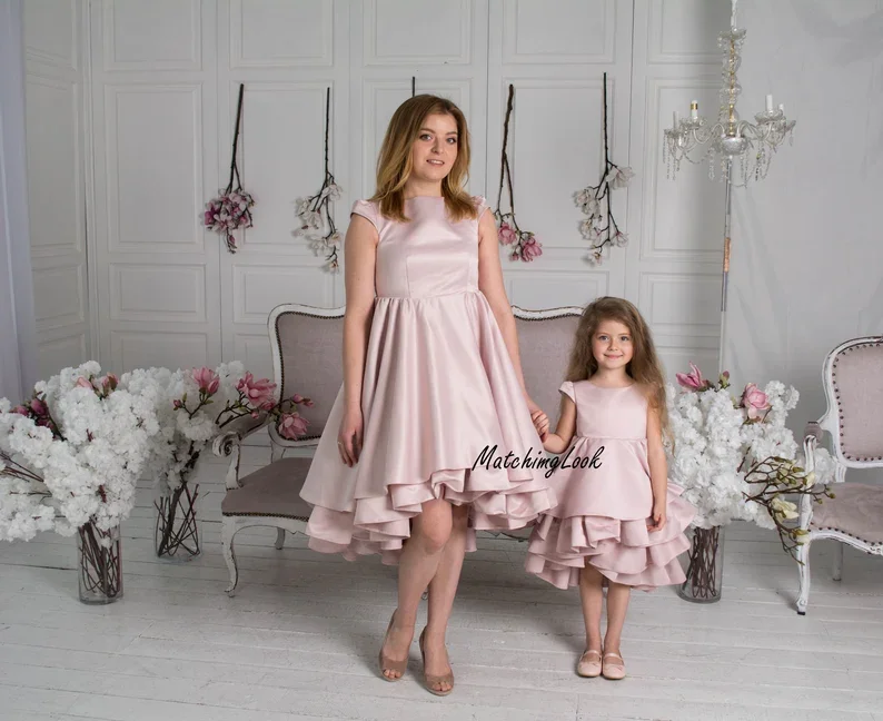 Delicate Mother Daughter Wedding Guest Dress Couture Mommy And Me Matching Gown for Photoshoot Formal Outfit Satin Tutu Dress