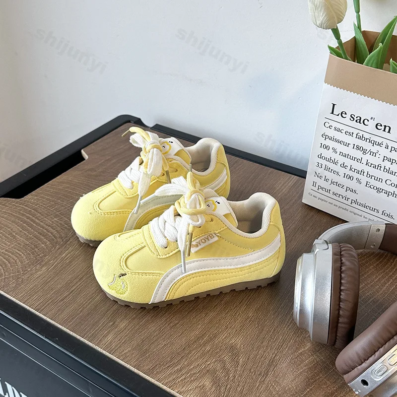 

Children Casual Sports Shoes 2025 Autumn Girls Outdoor Walking Shoes Fashion Comfortable Non Slip Kids Running Shoes Sneakers