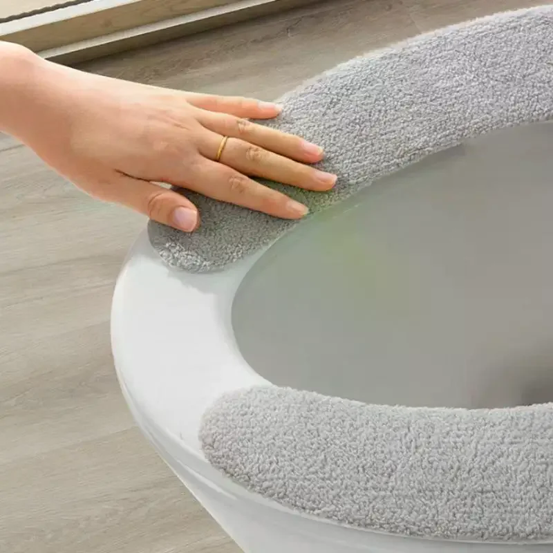 Plush Warm Thick Padded Toilet Seat Cover Mat Non Slip Soft Toilet Seat Cushion Bathroom Accessories