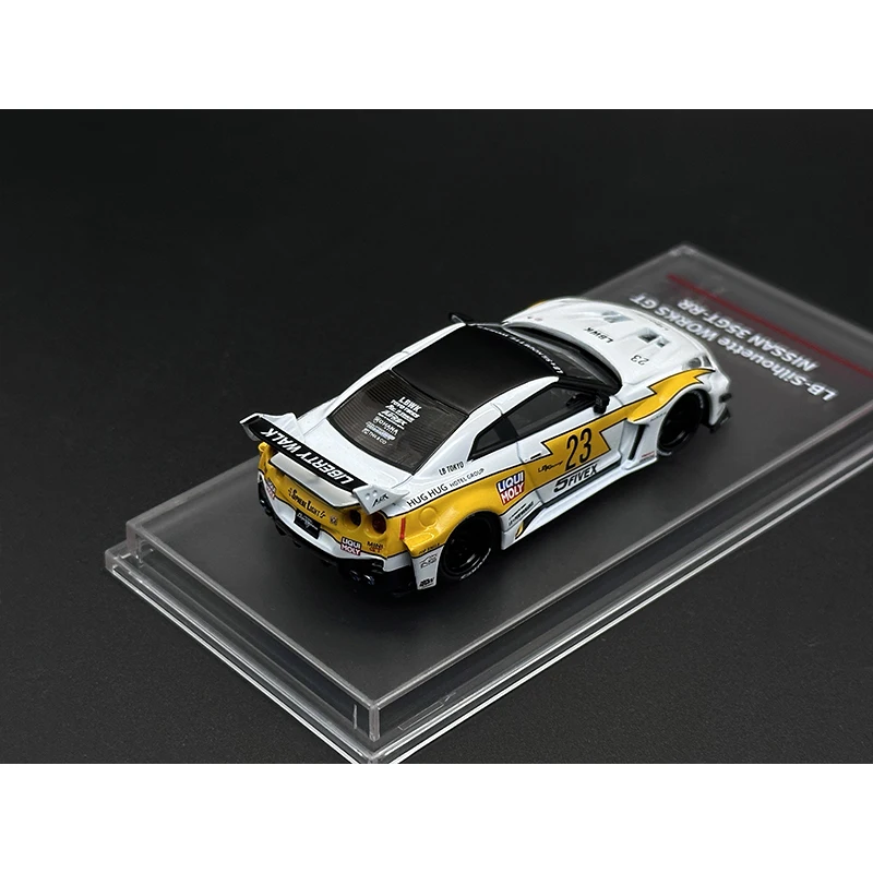 LBWK-سوبر صورة ظلية نموذج سيارة دييكاست ، فلاش أبيض ، مجموعة ألعاب ، 1:64 ، GTR R35 ، 35GT-RR ، دييكاست ، متوفر