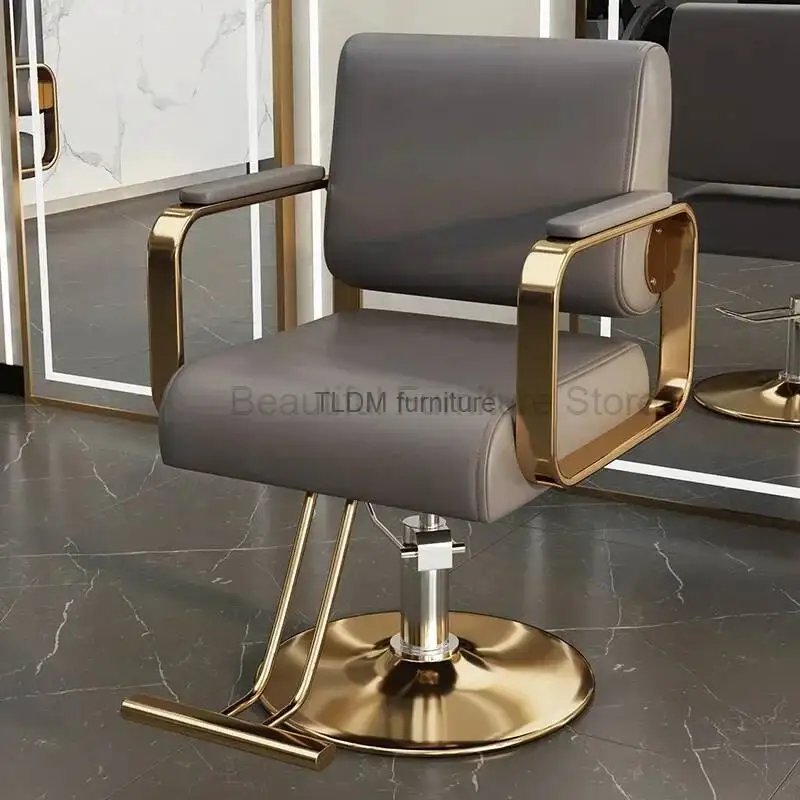 Makeup Chairs Vintage Wheel Cosmetic Barber Spinning Barber Chairs Equipment Cadeira Cabeleireiro Commercial Furniture YQ50BC