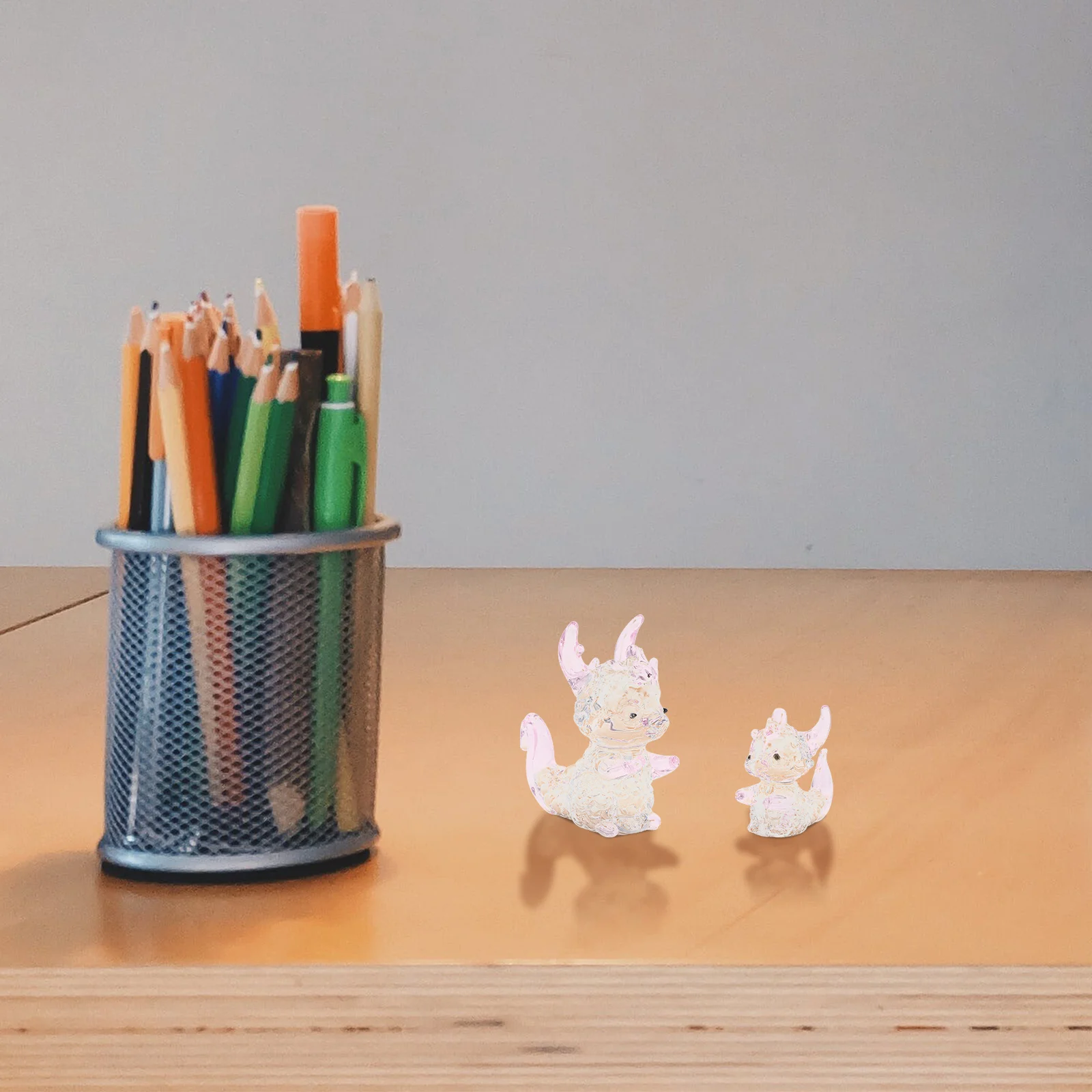 

2Pcs Crystal Dragon Sculpture Mini Decorative Animal Craft for Desktop Office Home Decor Desk Decor Dragon Sculpture