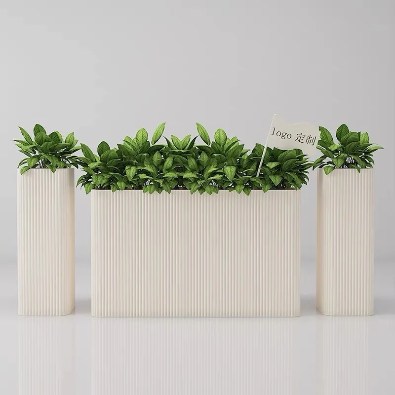 

Customized outer pendulum partition fence outdoor planting box metal flower stand rectangular flower slot wrought iron outdoor