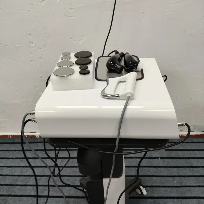 2025new INDIBA Espagne Technologie 448K Tecar Cavitation Système de Soins du Corps de Santé et de Beauté RET CET RF Machine Mince pour La Perte de Poids