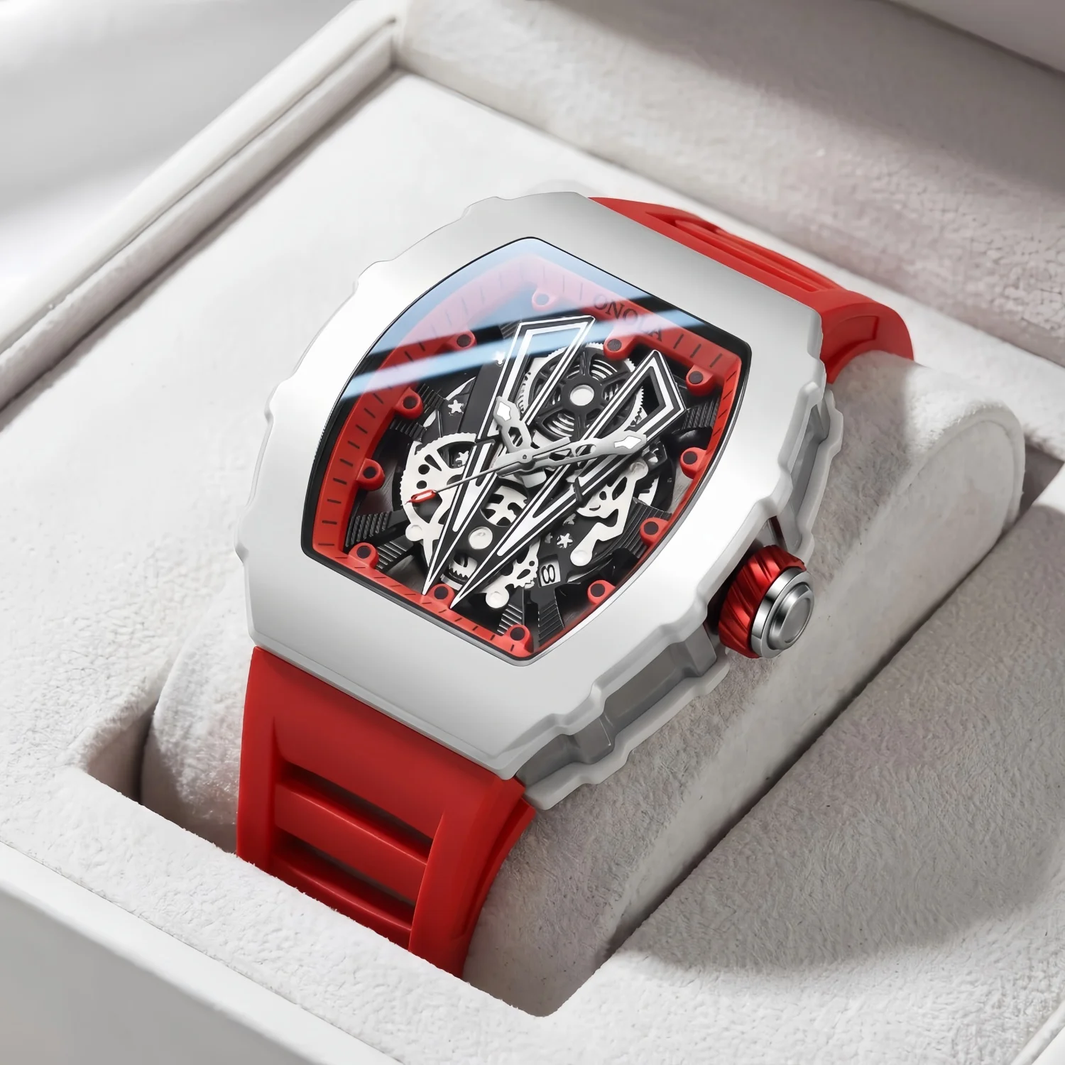 Fashionable Night Light Men's Watch Waterproof Quartz Men's Watch