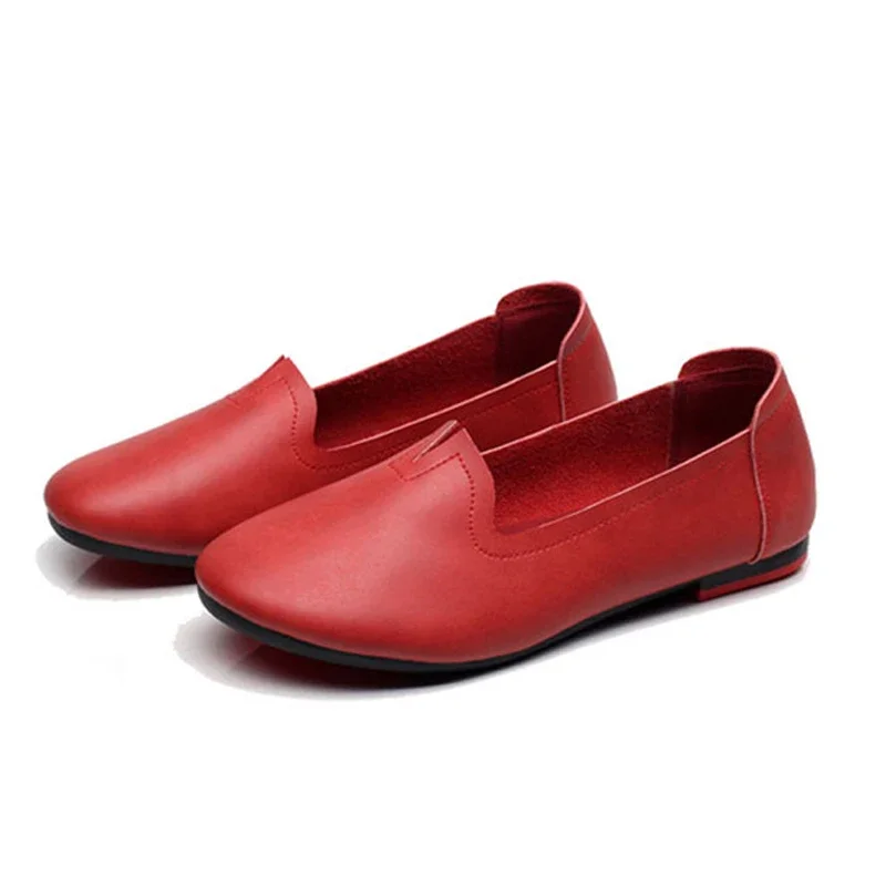 YAERNI women Genuine Leather Flats Handmade Moccasins casual shoes female loafers soft Comfortable Driving Shoes Plus Size 43