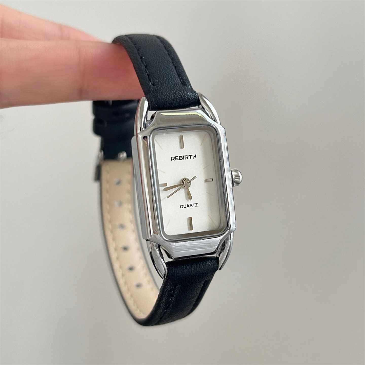 Design sense black square four-sided watch women's fashion temperament casual versatile belt women's watch