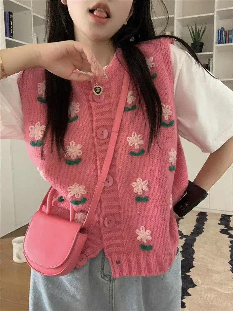 

Arazooyi Preppy Style Sweater Vest Women New Embroidery Flowers Sleeveless Outwear Cardigan Korean Sweet Thin Knit Crop Top