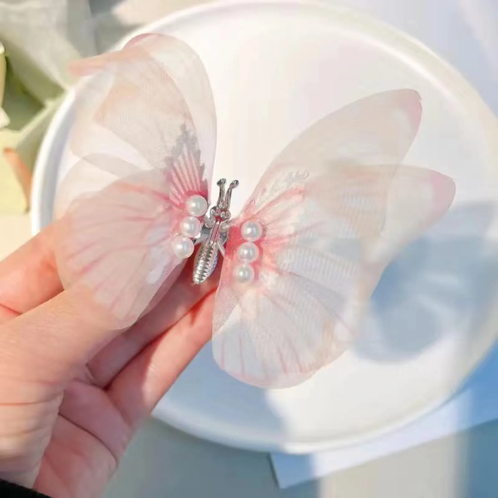 

Заколка для волос с блестящими движущимися крыльями и жемчугом-бабочкой для девочек, милый бант, полиэстеровые аксессуары для волос, детские ленты для волос, банты 아기 머리 буй