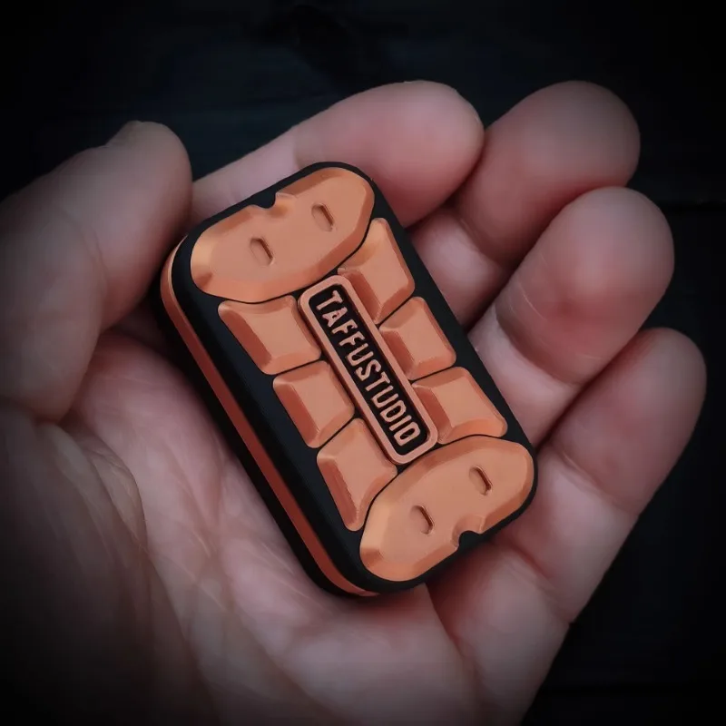 EDC Fidget 마그네틱 푸시 카드 근육 기계 슬라이더 푸시 플레이트 촉각 동전 감각 스트레스 릴리프 장난감 불안 완화