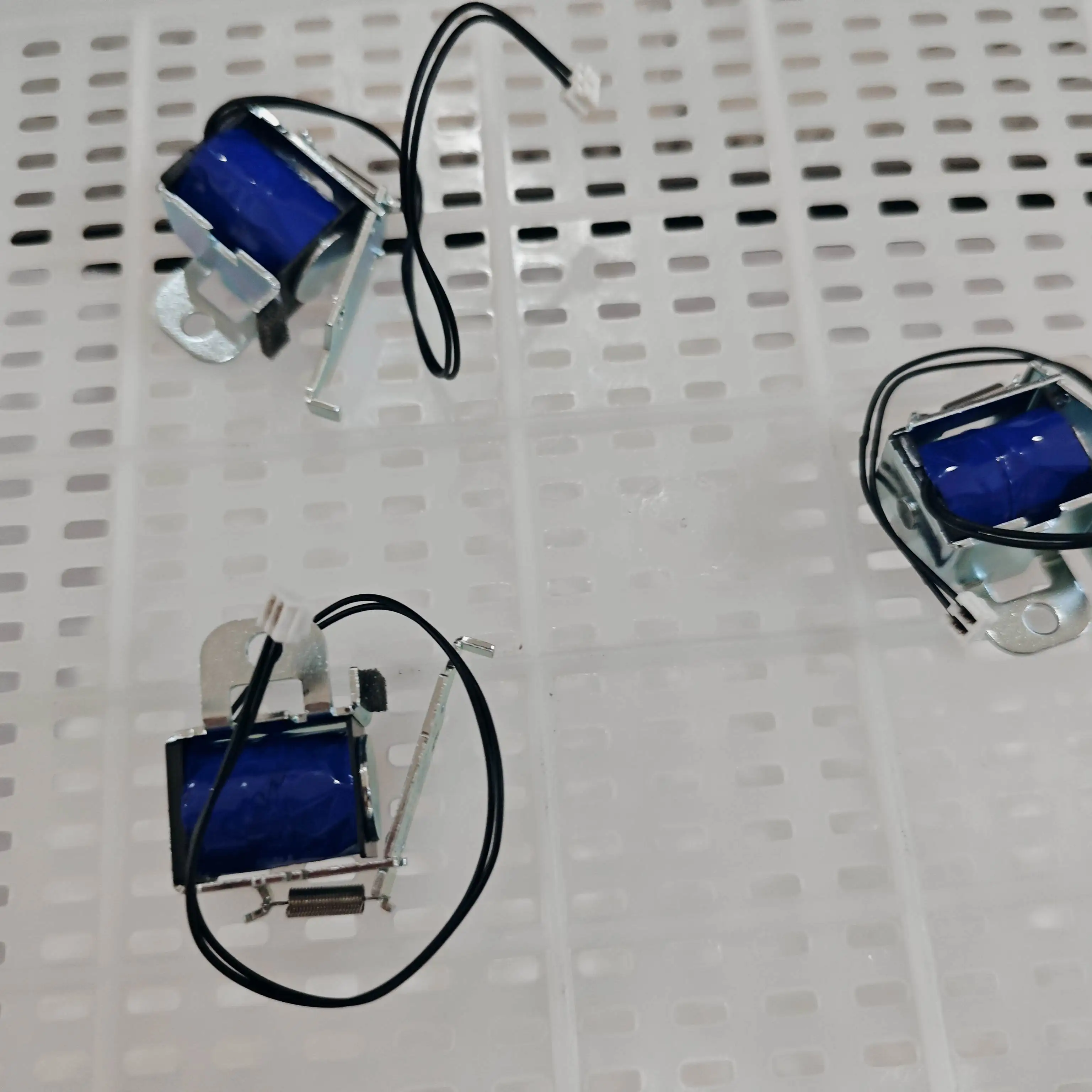 

1 шт. RM1-4618 электромагнитное реле для HP P1102 M1132 M1212 P1005 P1006 P1007 P1008 P1505 P1106 P1108 для Canon MF 4410