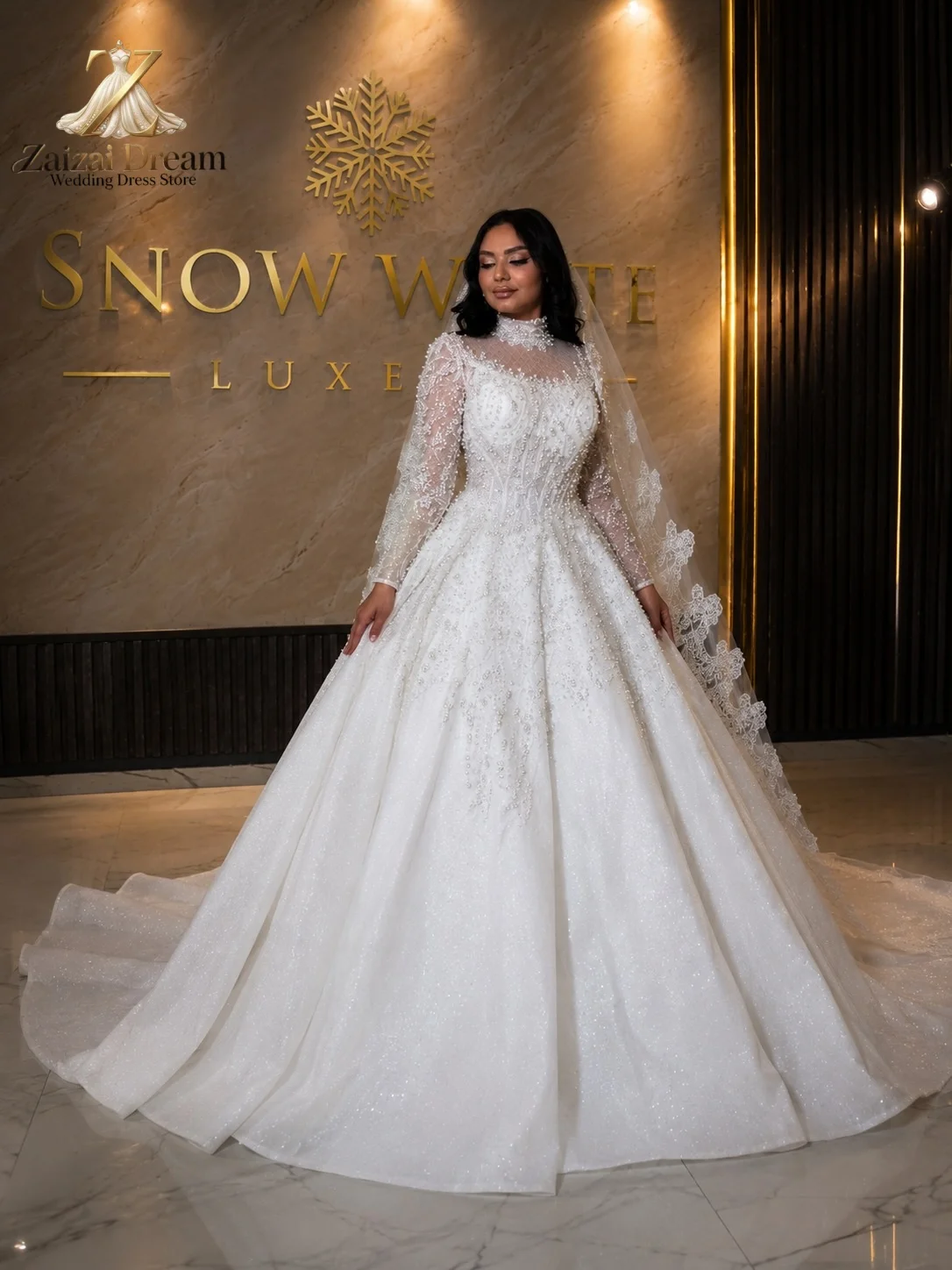Customzied Luxury Ball Gown Wedding Dress High Neck Long Sleeves Beaded Lace Princess Bridal Gown Vestido De Novia