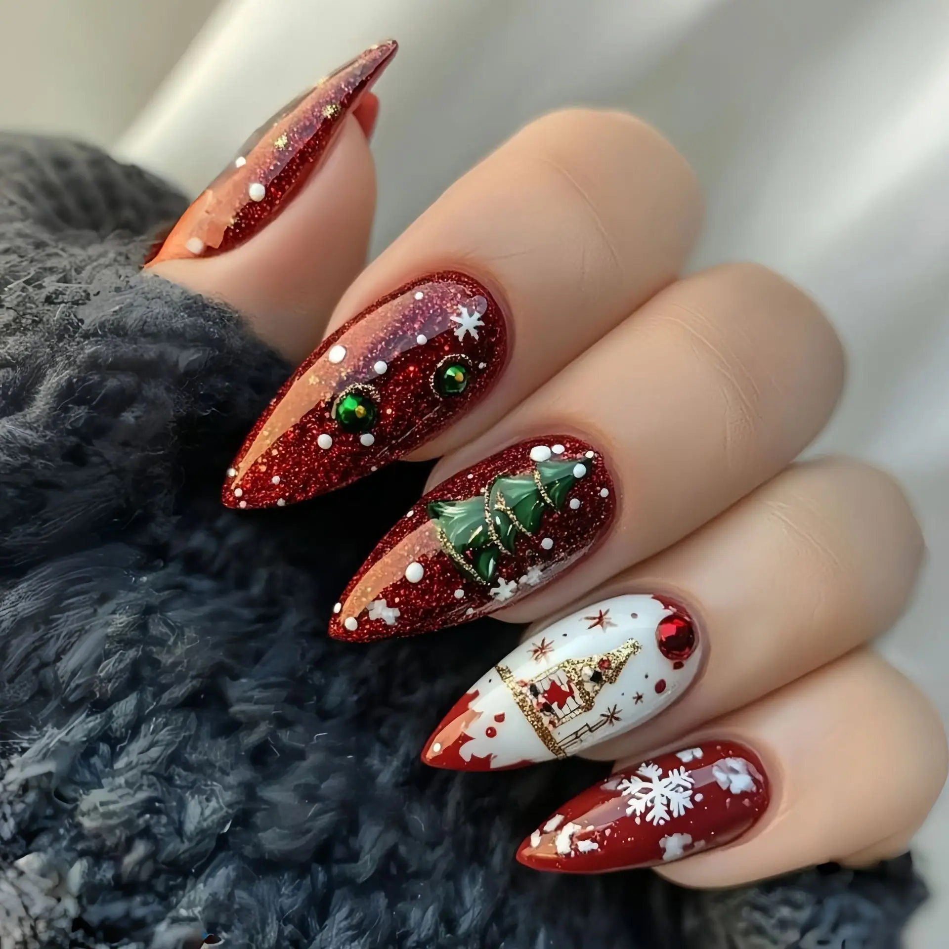 Medium fake nails for Christmas party snowflakes Christmas tree Santa Claus elf alsmond Square tips press on false nail art set