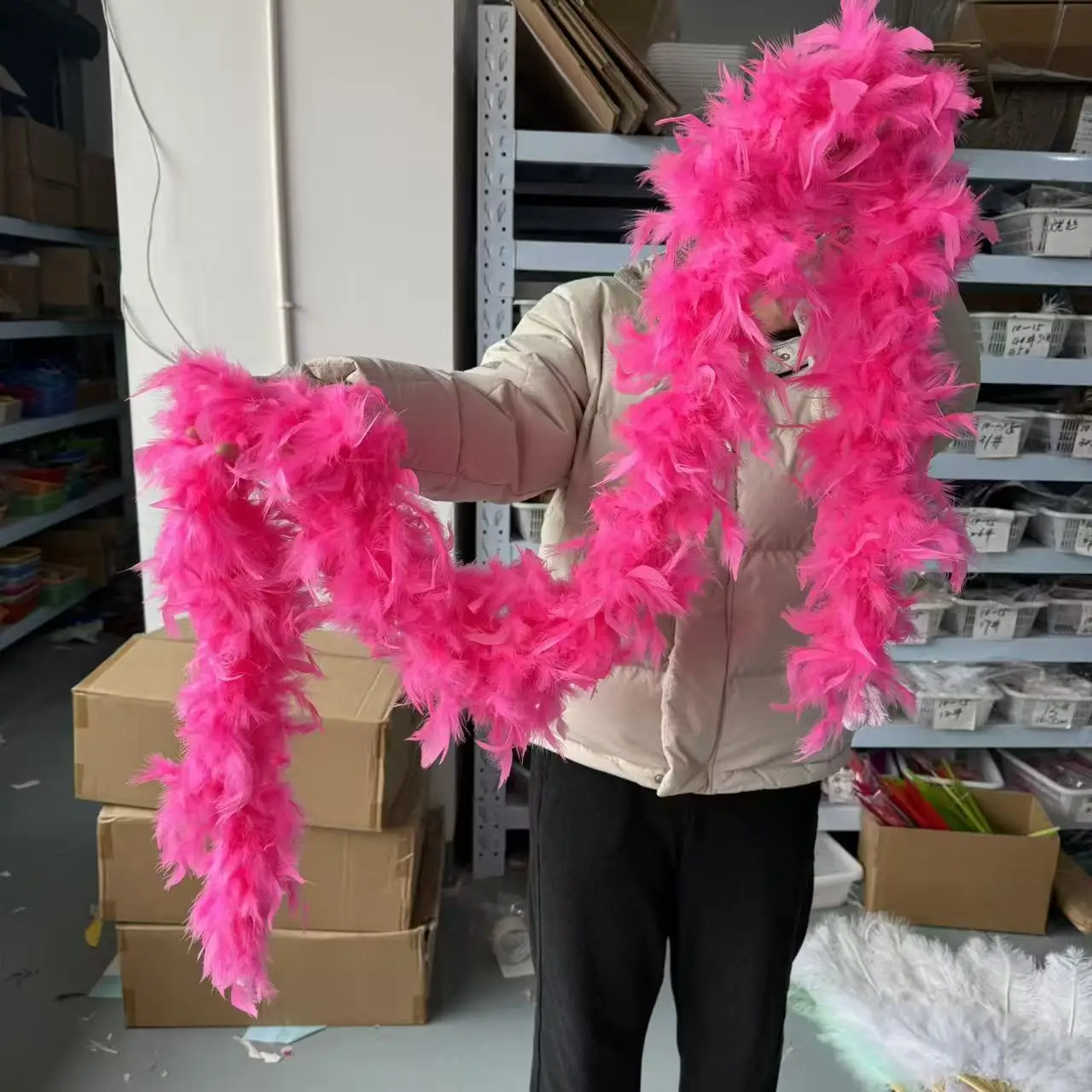Plumas de pavo esponjosas, boa de 38g-90g, rosa, 2 yardas, plumas de marabú, para vestido, chal, manualidades, decoración de bodas, accesorio de costura para disfraces