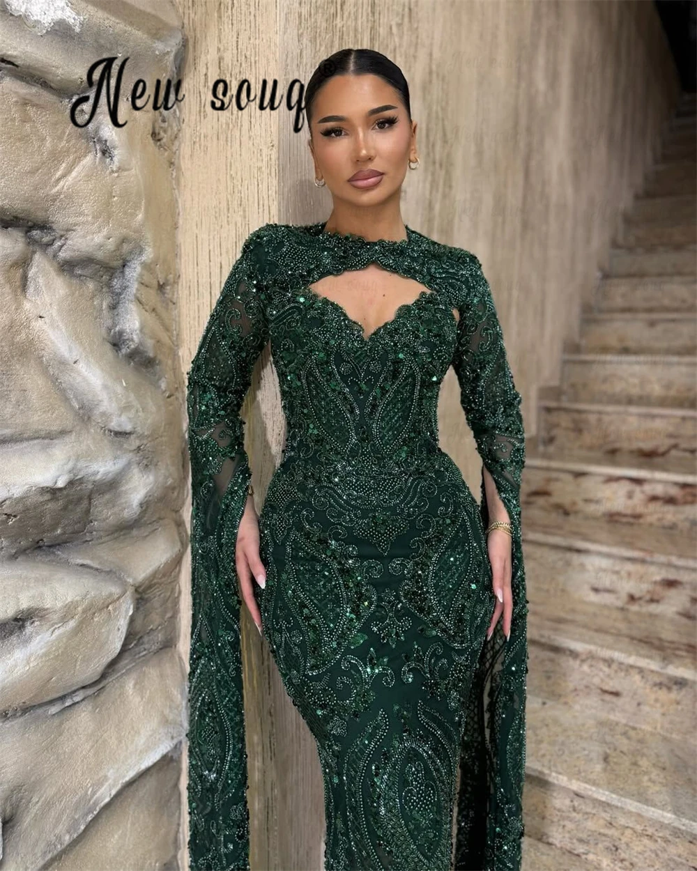 Smaragdgrünes Abendkleid mit langen Cape-Ärmeln, Perlen-Pailletten, formelles Anlasskleid, Ausschnitt, Hochzeits-Party-Kleider, individueller Abschlussball