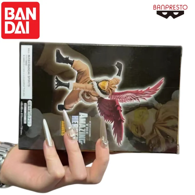 

В наличии оригинальный Bandai Banpresto My Hero Academia The Amazing Heroes Hawks Vol.19 Призы Гаражный комплект Модель Статическая