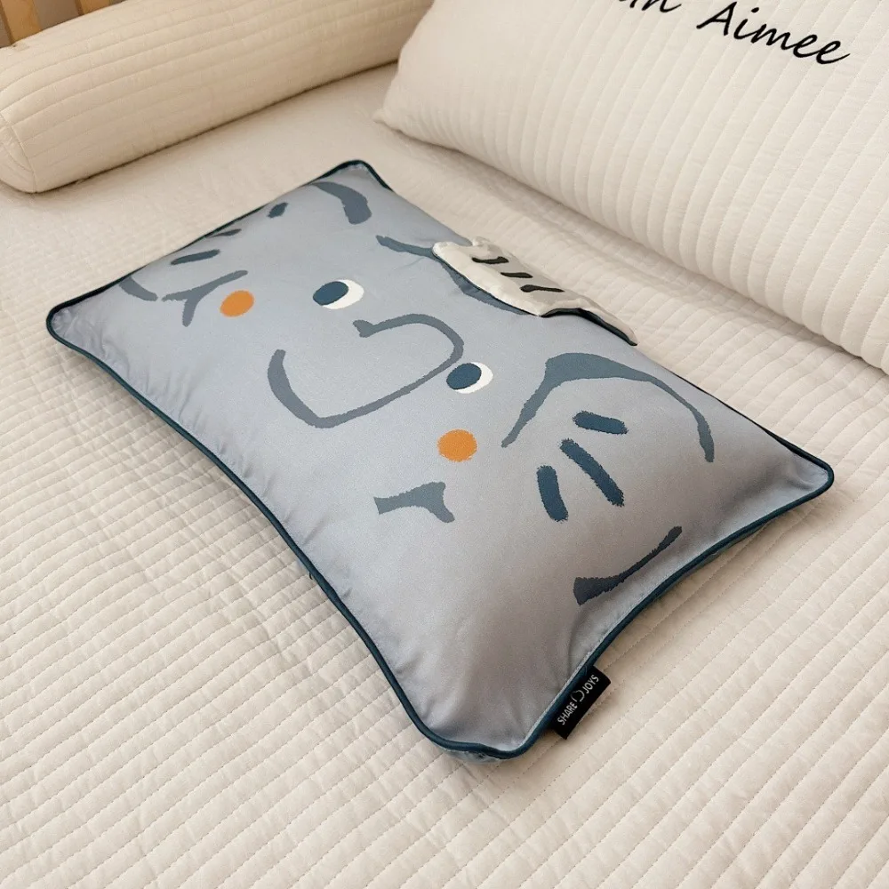 

Cute Soft Cartoon Pillow Cover Rectangular Portable Soft Cushion Cover Stylish Cozy Pillow Case Travel