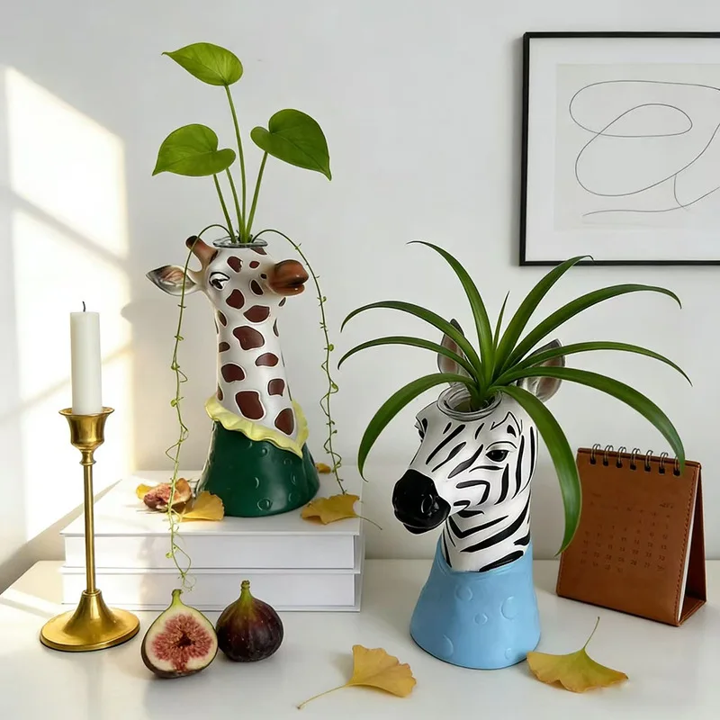 Nordic Zebra Vase. Injection Molded Flower Arrangement Container. Tv Stand Dressing Table High-grade Decorative Storage Tube