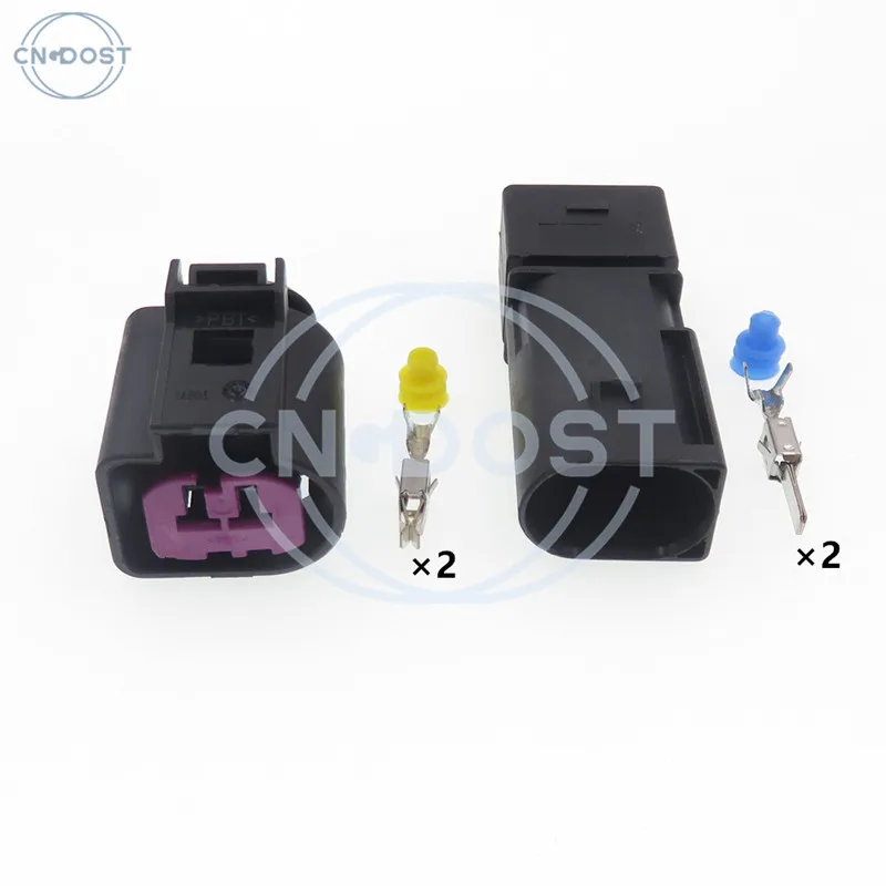 

1 Set 2 Pin 1J0973772 Car Generator Plug Socket AC Assembly Waterproof Engine Speaker Housing For VW Magotan Sagitar CC
