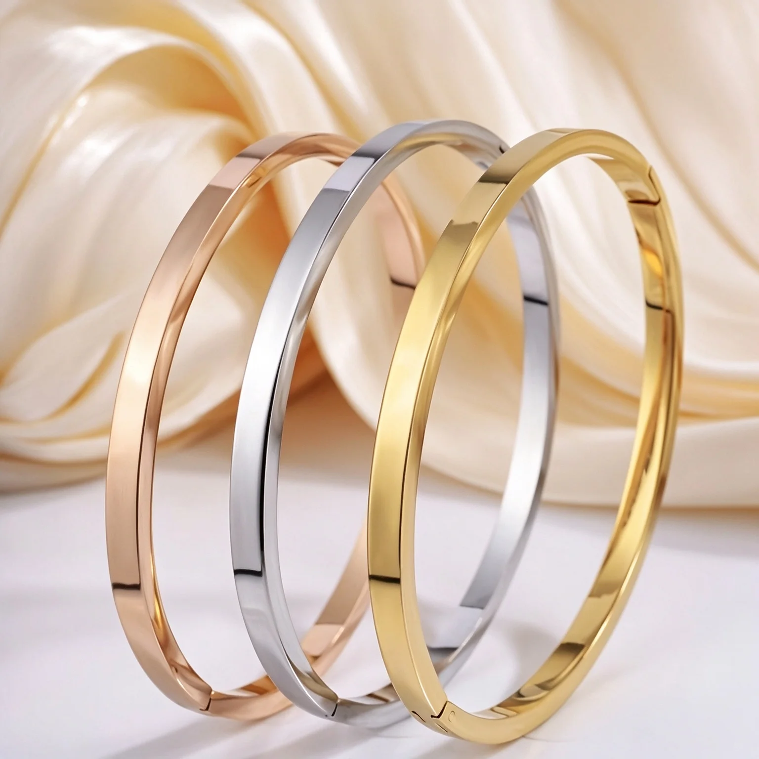 1Pcs Stainless Steel Bracelet, Unique Design, Suitable for Both Men and Women, Durable, Waterproof, Anti-Allergic, Jewelry, Great Holiday Gift
