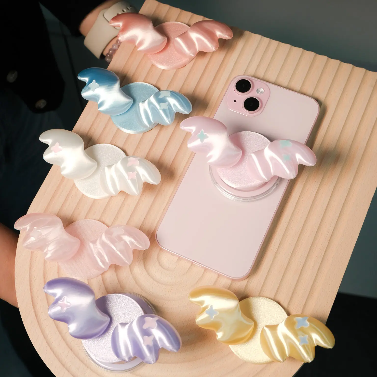 

Dopamine Small Wings Mobile Phone Magnetic Bracket Custom 3D Printing Original Design Bracket Cute Phone Holder Gift Accessories