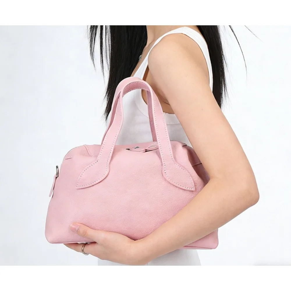

2026 New Fashion Versatile Bowling Solid Color Concave Design Handheld Women'sbag Loose Casual Simple Texture Niche Design