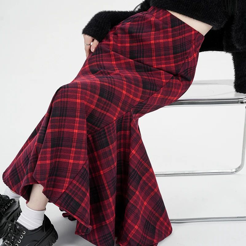 Vintage Red Plaid Wool Blend Mermaid Maxi Skirt Women High Waist A-Line Large Swing Long Wrap Skirt Fall Winter Elegant Skirt