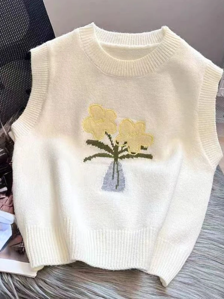 Preppy Style Sweater Vest Flower Embroidery Sleeveless Spring Autumn All Match Pullovers Fashion Sweet Casual Women\'s Clothing