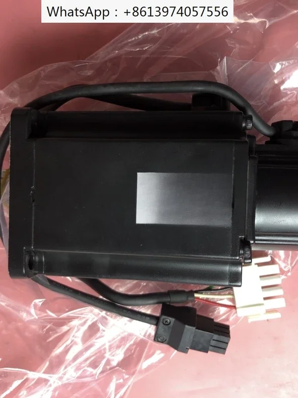 Двигатель GYS751DC1-SA/GYS751DC2-T2C(401w/201w/101w/500w) Двигатель GYS751DC1-SA/GYS751DC2-T2C(401w/201w/101w/500w)