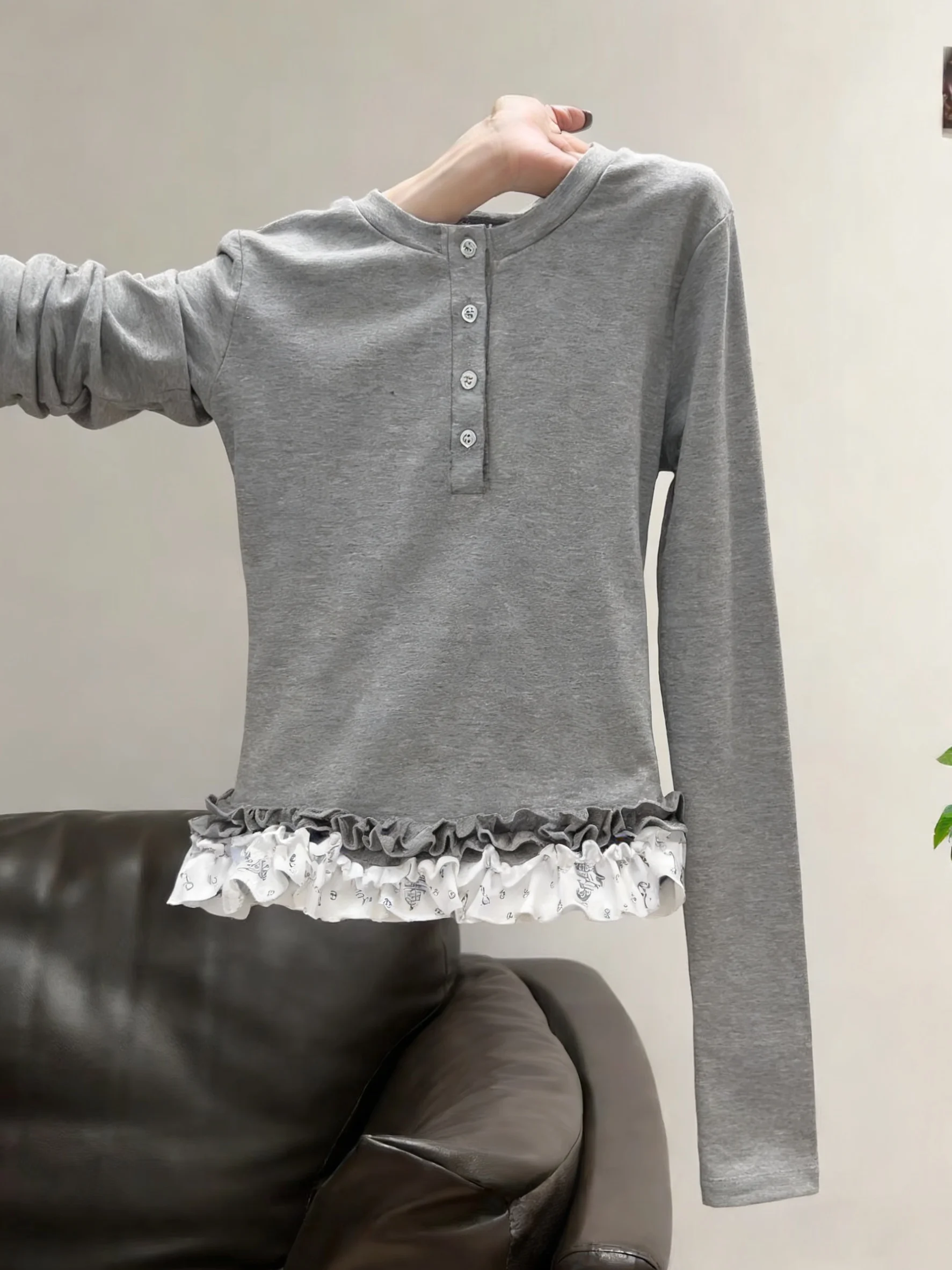 

Футболка с круглым вырезом и длинным рукавом, с декоративным швом по низу, весна-осень, облегающая, универсальная, базовый слой, повседневная, в стиле кэжуал