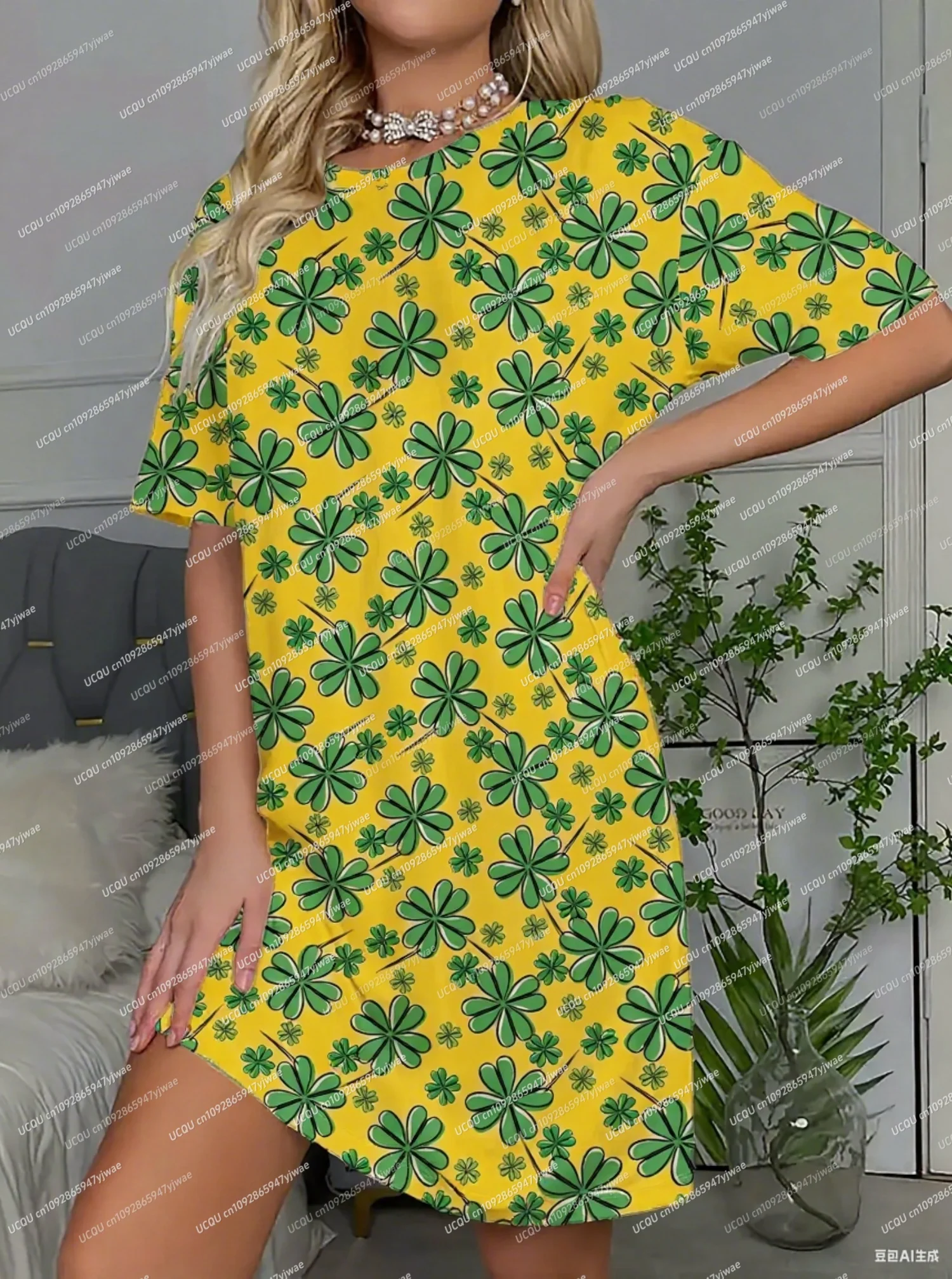 2025年夏 レディース Tシャツワンピース カジュアル グリーン ラッキーグラス プリント Oネック レディース 半袖 プルオーバー ワンピース レディース服