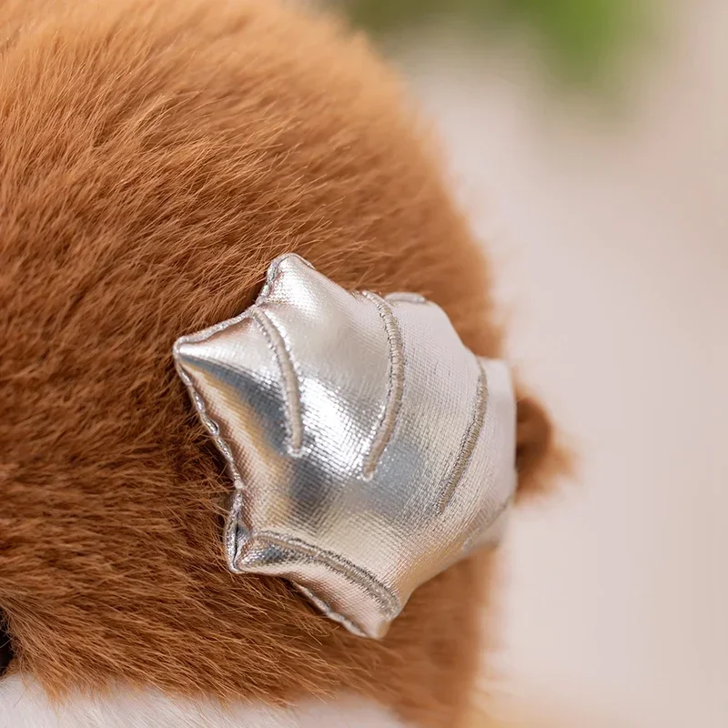 Morbido peluche lontra bambola di peluche carino anime capibara soffice giocattolo lontra kawaii che indossa una sciarpa peluche regalo perfetto per le amiche